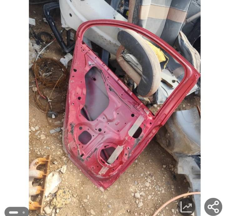 در عقب چپ جک جی 4 استوک در حد نو